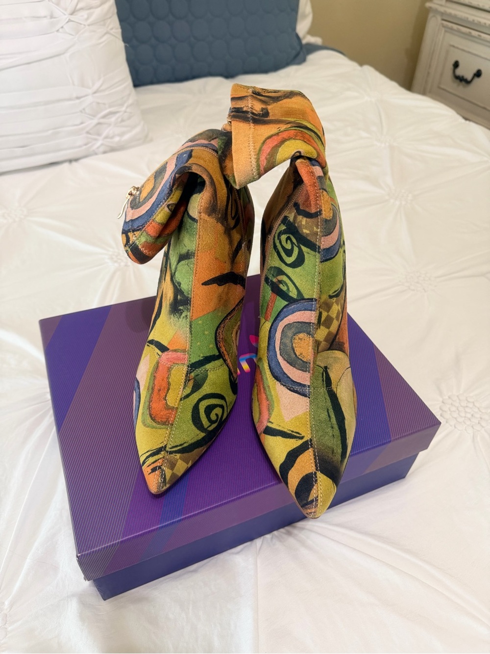 Colorful Abstract Print Pointed Toe Women's Boots